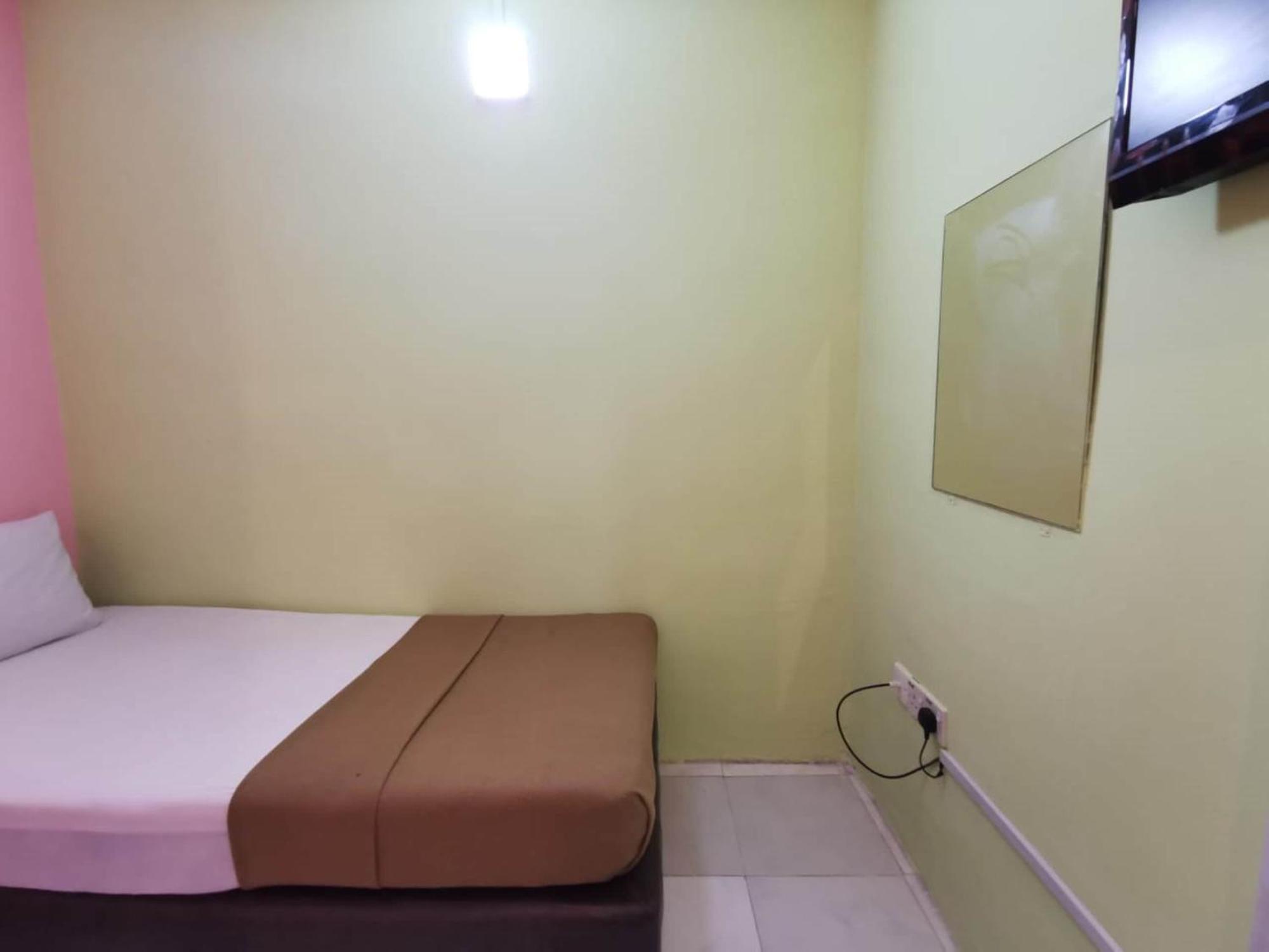 Super Oyo 90086 My Seven Days Inn Джохор-Бару Экстерьер фото