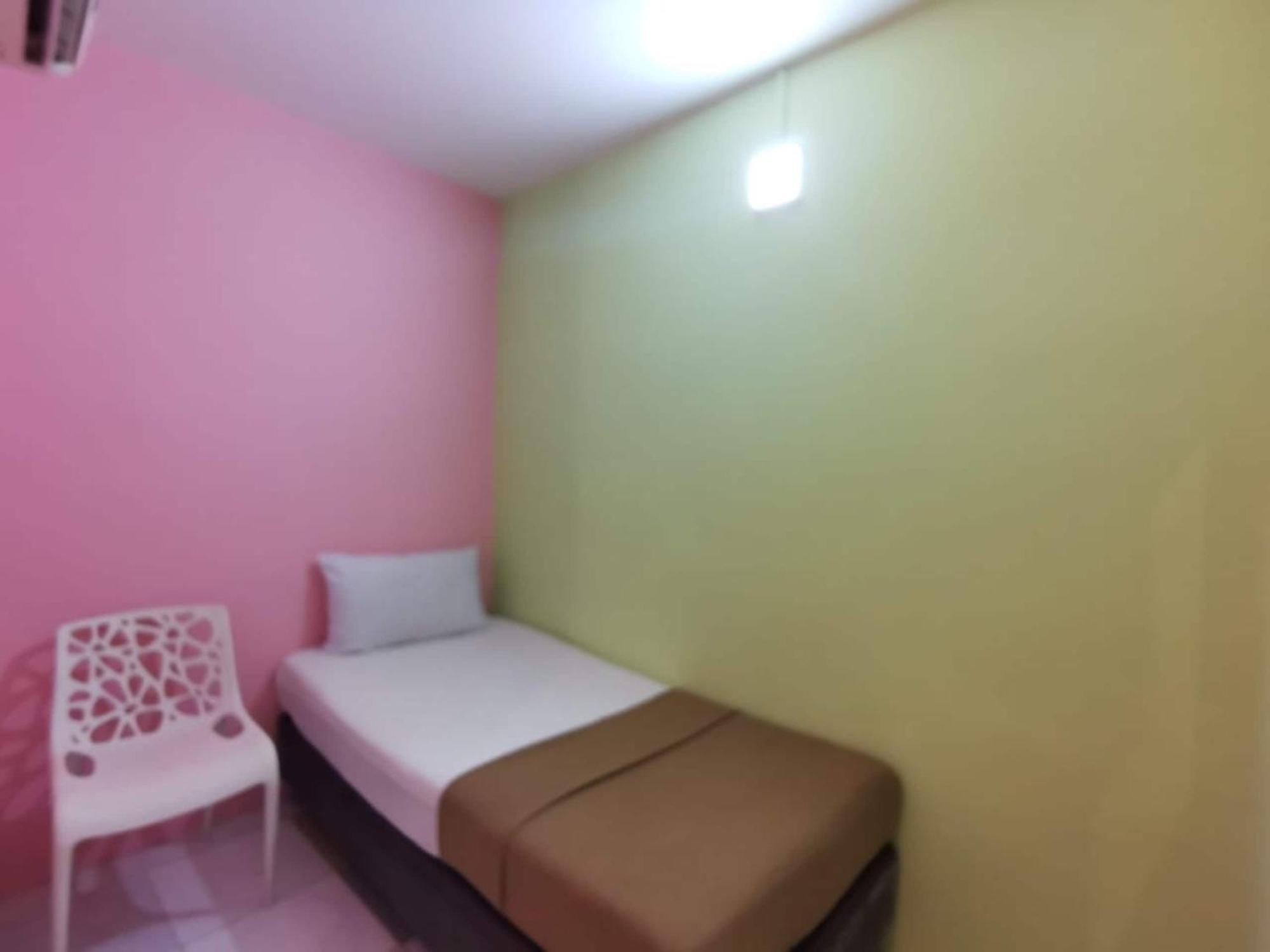 Super Oyo 90086 My Seven Days Inn Джохор-Бару Экстерьер фото