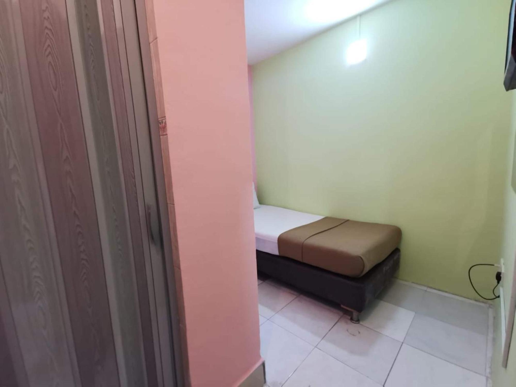 Super Oyo 90086 My Seven Days Inn Джохор-Бару Экстерьер фото